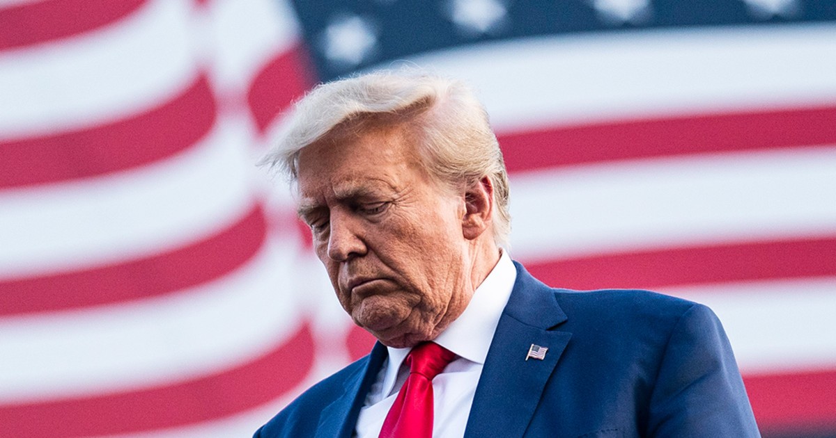 Trump lawyers to argue Florida judge should dismiss classified documents case