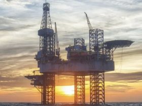 Blame for UK offshore oil & gas license abandonment pinned on wind farm construction ops